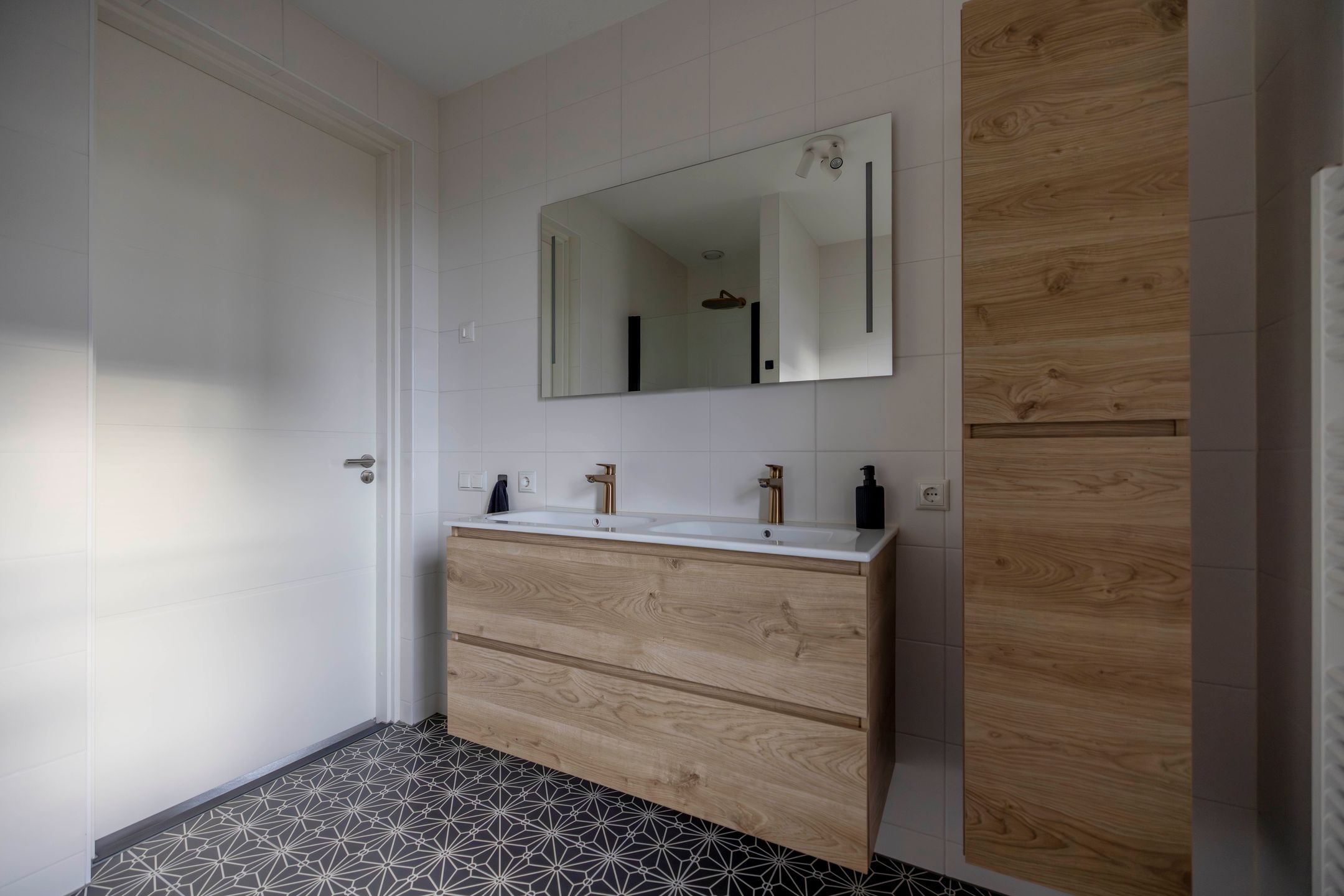 Foto 30 van De Dellen 39-A