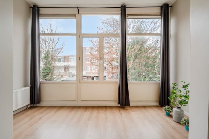 Foto 23 van Koningin Emmakade 71