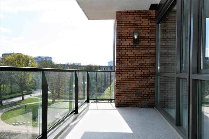 Foto 11 van van Vollenhovenlaan 106