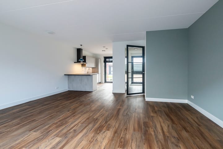 Foto 2 van Helga Ruebsamenhof 7