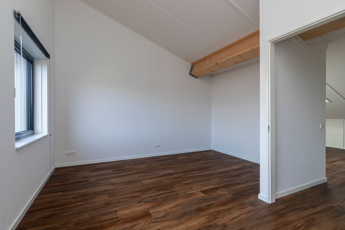 Foto 29 van Helga Ruebsamenhof 7