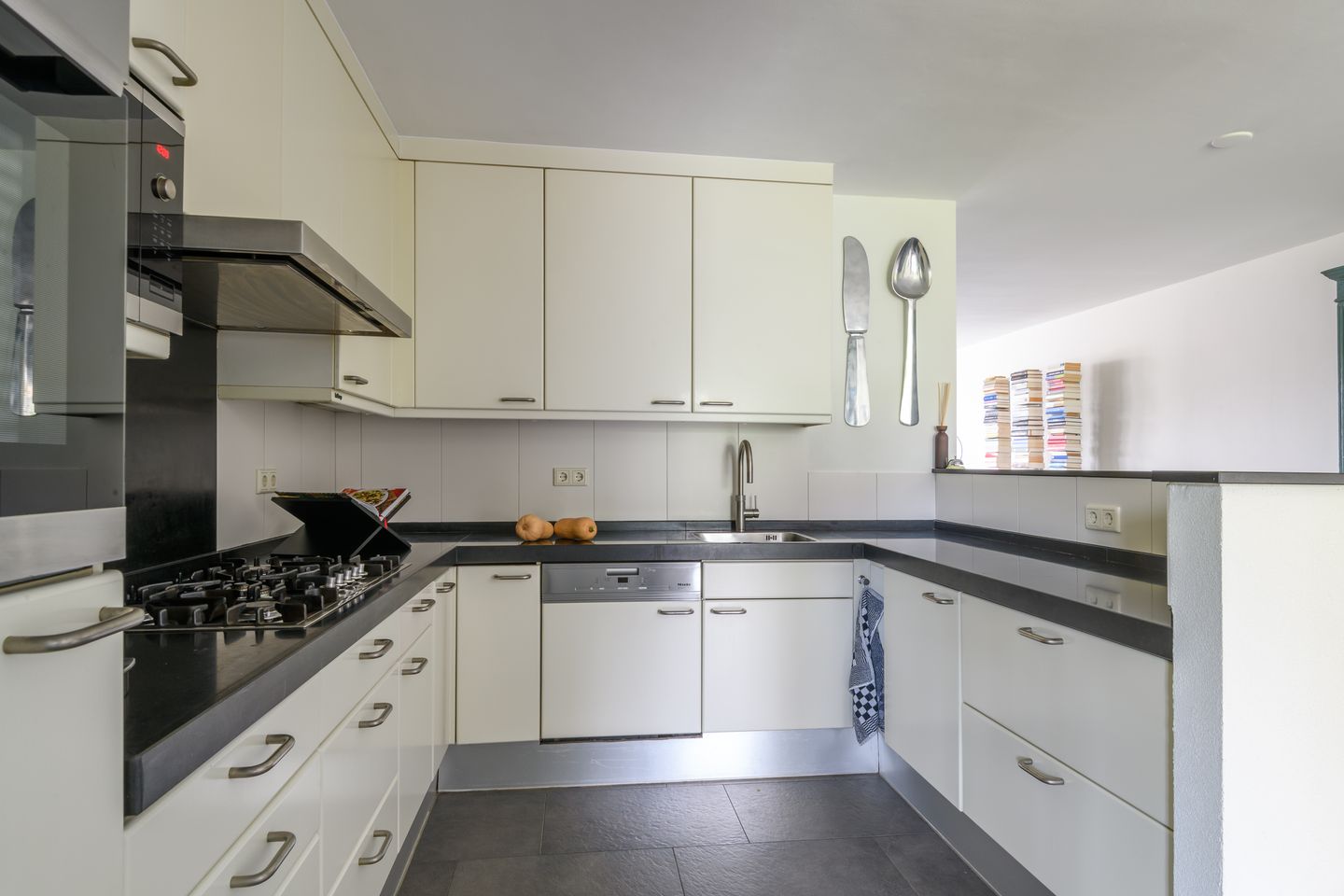 Foto 14 van Mozartstraat 20