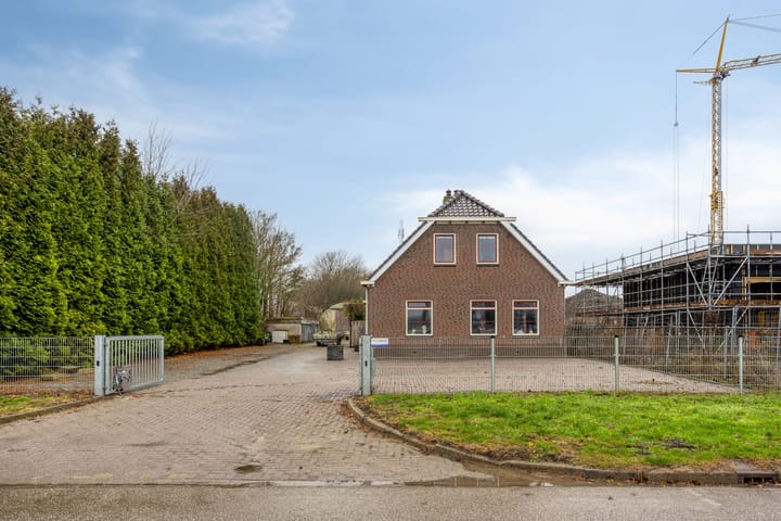 Photo 2 of H.M. Brouwerstraat 6