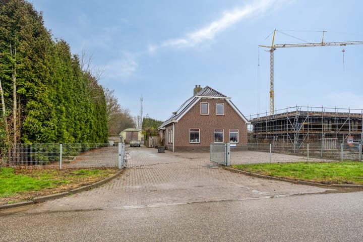 H.M. Brouwerstraat 6, Winschoten