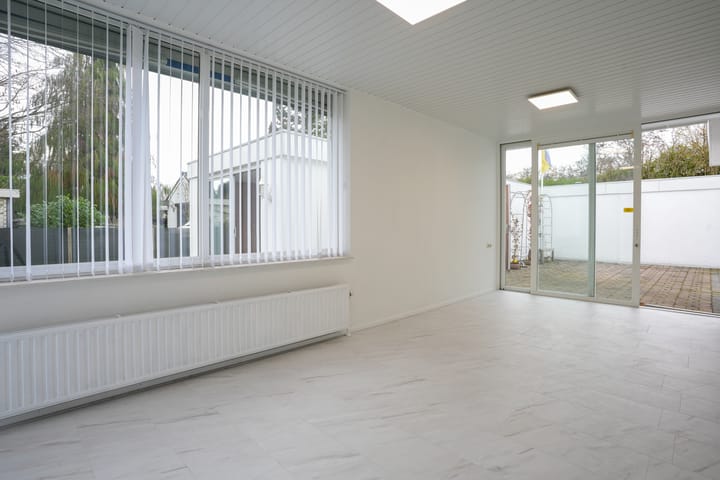 Foto 9 van Parallelweg 13