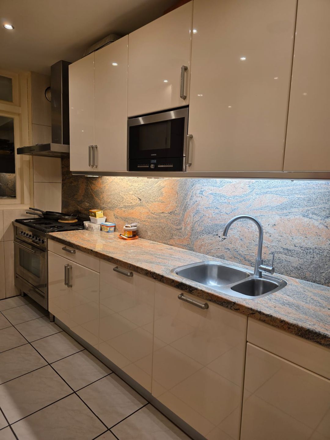 Foto 16 van Veluweplein 20