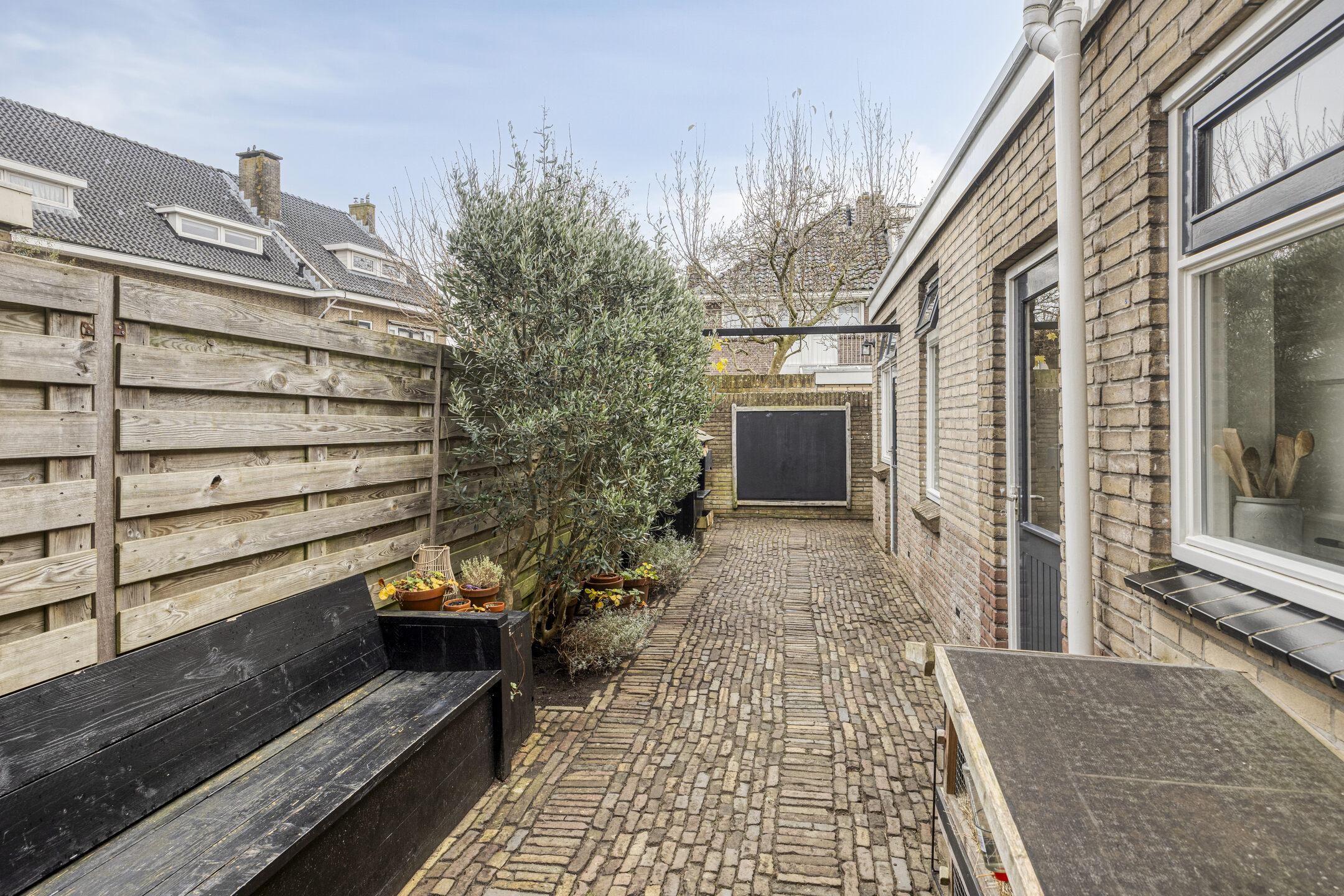 Photo 24 of Oudendijkstraat 6
