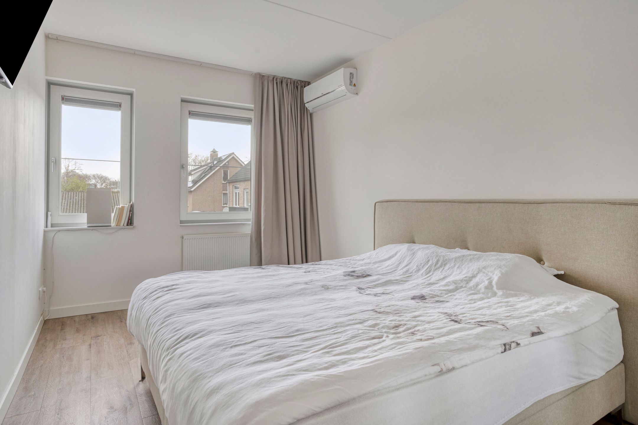 Foto 12 van Muschbergweg 1-B