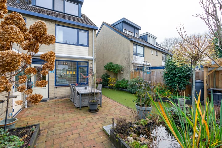 Foto 9 van Furkabaan 812