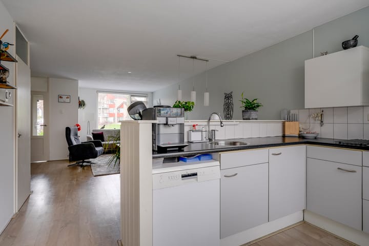 Foto 11 van Furkabaan 812