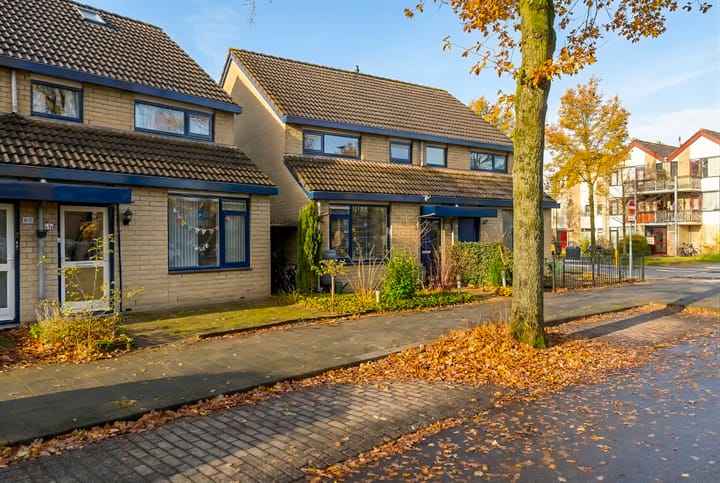 Foto 23 van Furkabaan 812