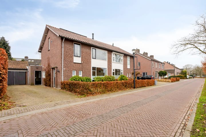 Foto 38 van Europalaan 132