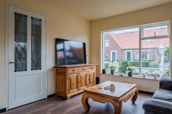 Photo 3 of Narcissenstraat 34