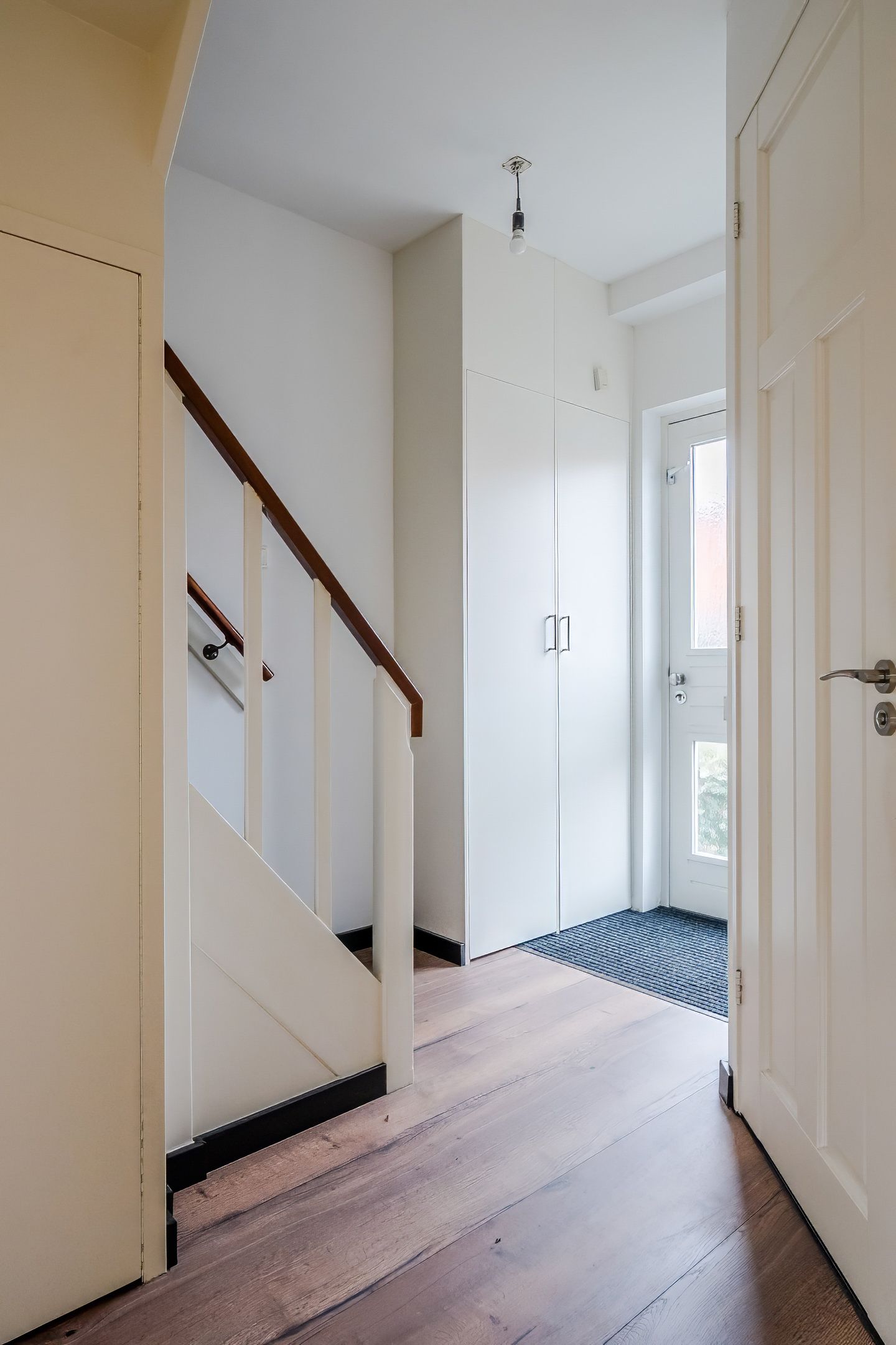 Photo 14 of Narcissenstraat 34