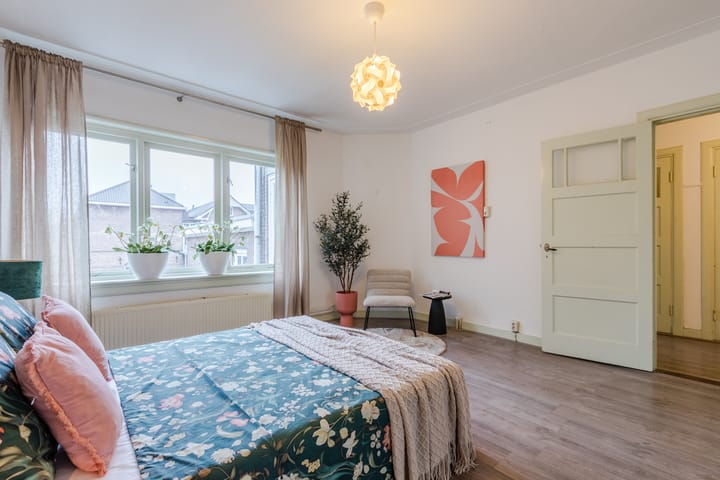 Foto 12 van van Welderenstraat 7-A