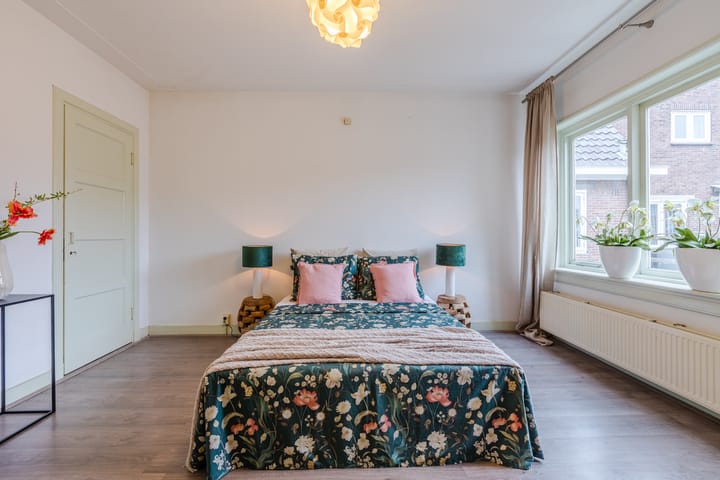 Foto 13 van van Welderenstraat 7-A