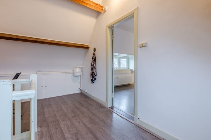 Foto 42 van van Welderenstraat 7-A