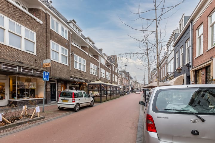 Foto 50 van van Welderenstraat 7-A