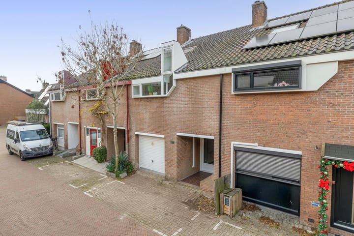 Photo 8 of Luchtenburg 127