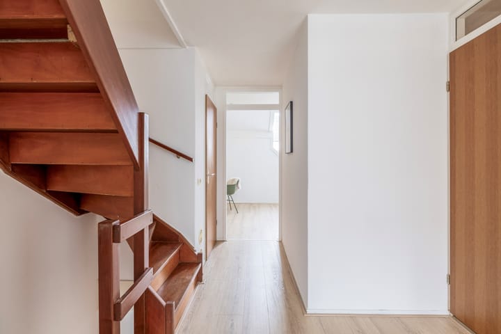 Photo 24 of Luchtenburg 127