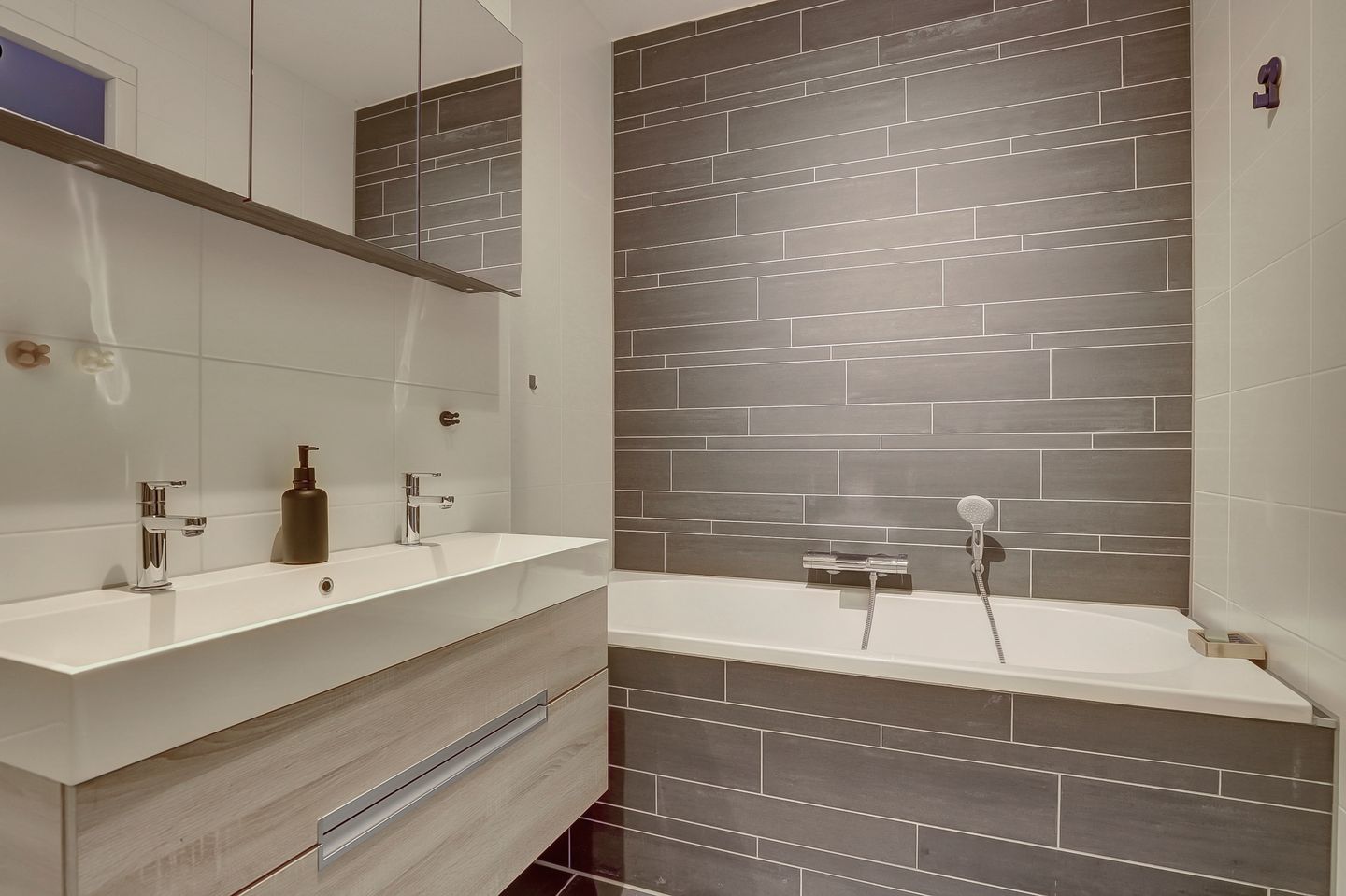 Photo 14 of Polderweg 478-B