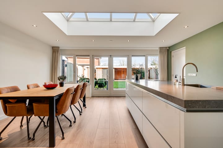 Foto 13 van Veldbloemstraat 17