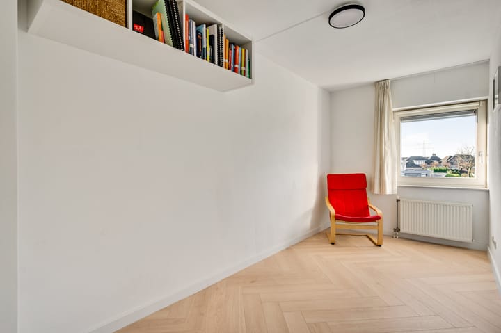 Foto 22 van Veldbloemstraat 17