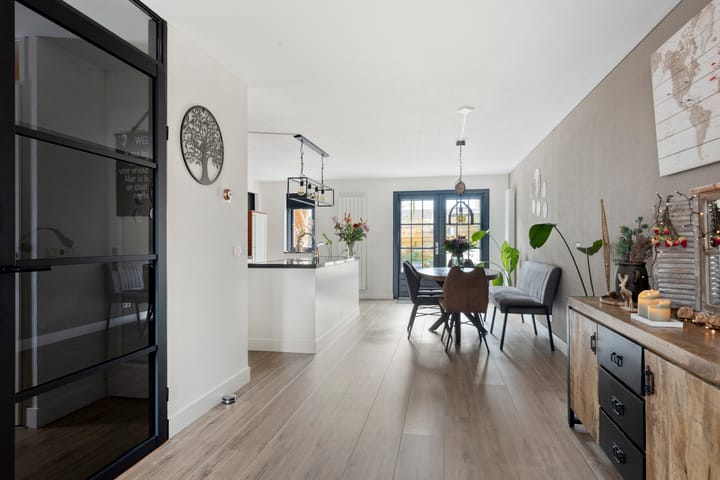 Foto 18 van Rosa Spierweg 37