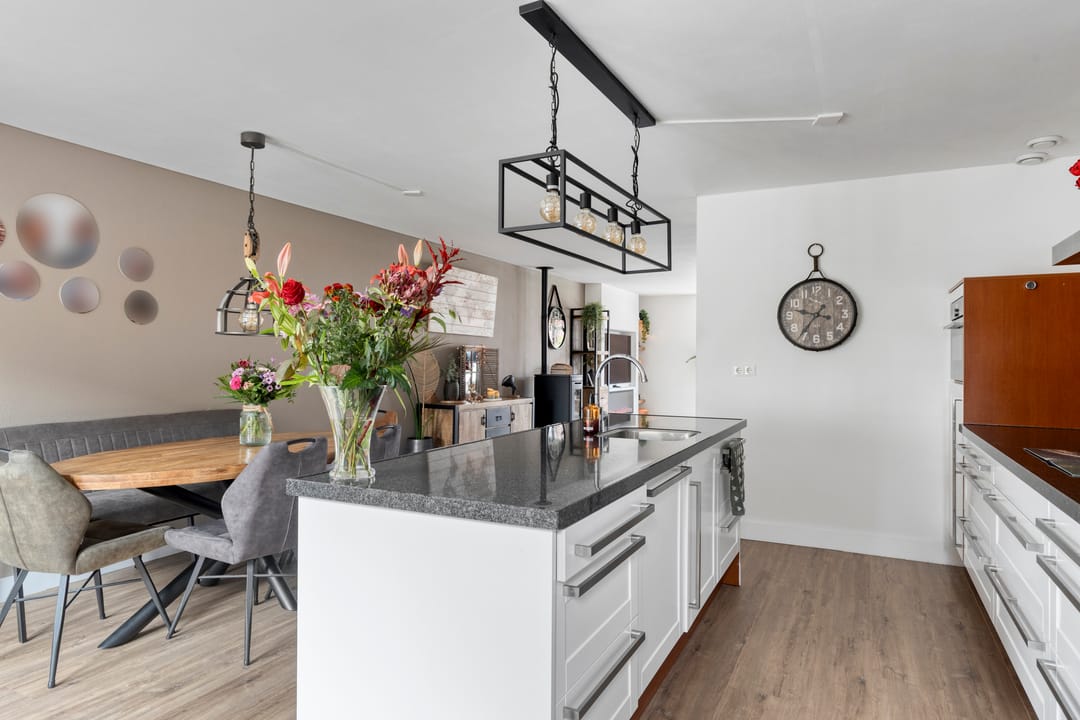 Foto 22 van Rosa Spierweg 37