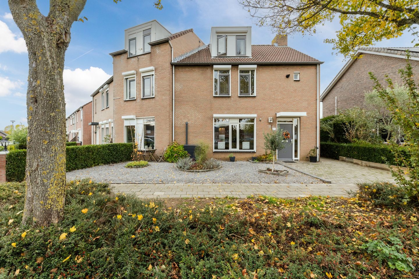 Foto 4 van Hulststraat 1