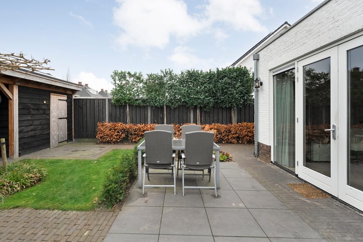 Photo 40 of Moonenlaan 108