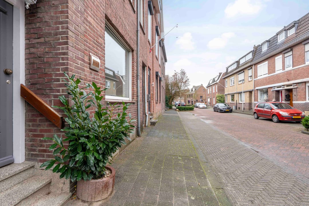 Foto 2 van Theresiastraat 39