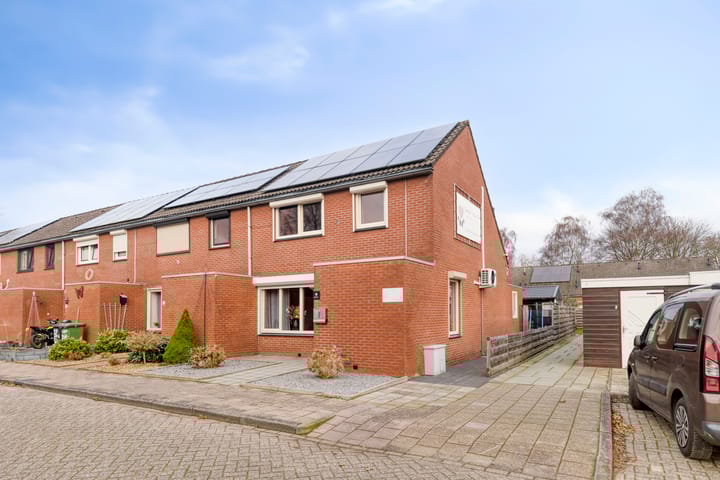 Foto 6 van Iemkerpad 11