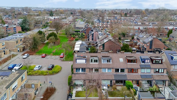 Photo 12 of Esdoornstraat 3