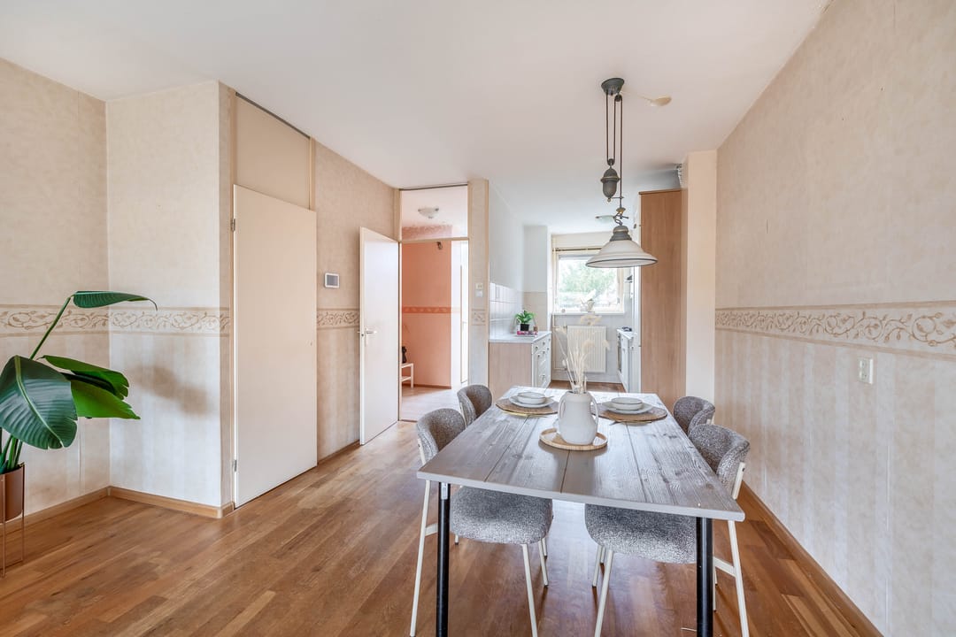 Foto 17 van Esdoornstraat 3