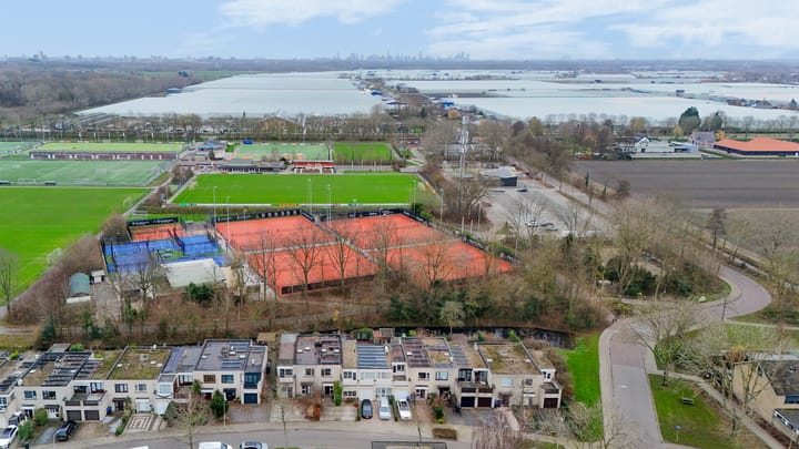 Photo 44 of Esdoornstraat 3