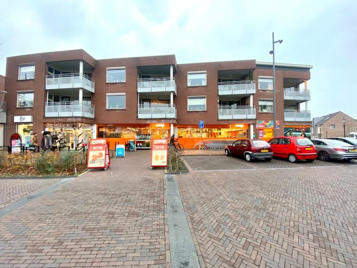 Langenkamp 5-7, Losser