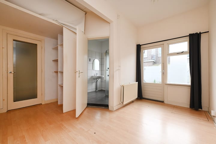 Foto 5 van Van Elburgstraat 10