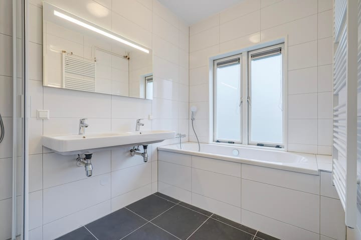 Foto 19 van Geestbrugweg 21-A