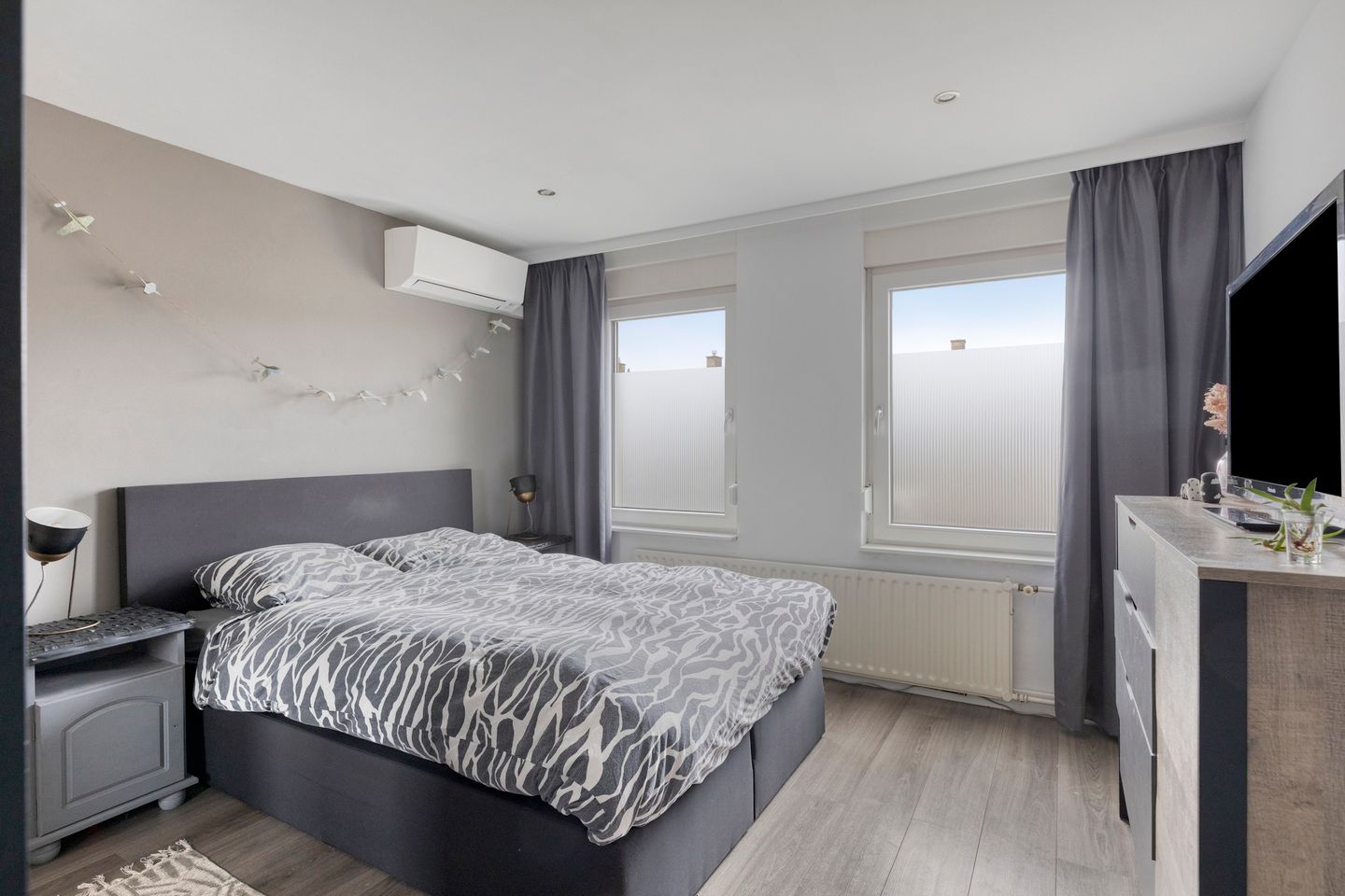 Foto 14 van Diepenbrockstraat 9