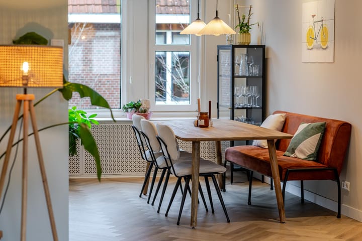 Photo 2 of J A Alberdingk Thijmstraat 16-A