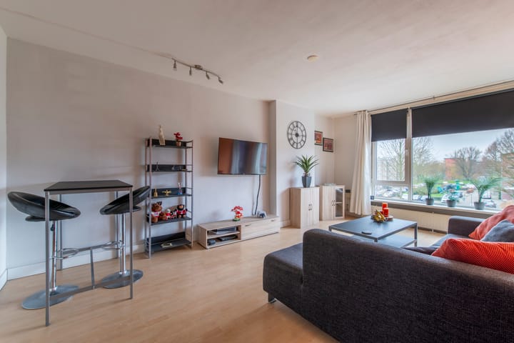 Photo 2 of Schrijverspark 145-02