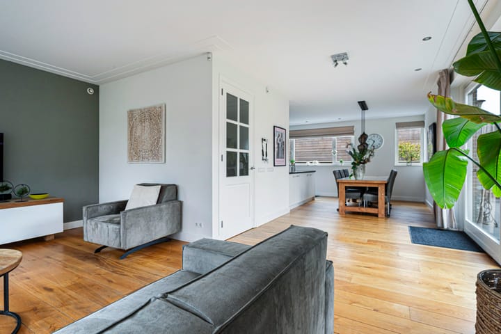 Foto 10 van Julianastraat 25-A