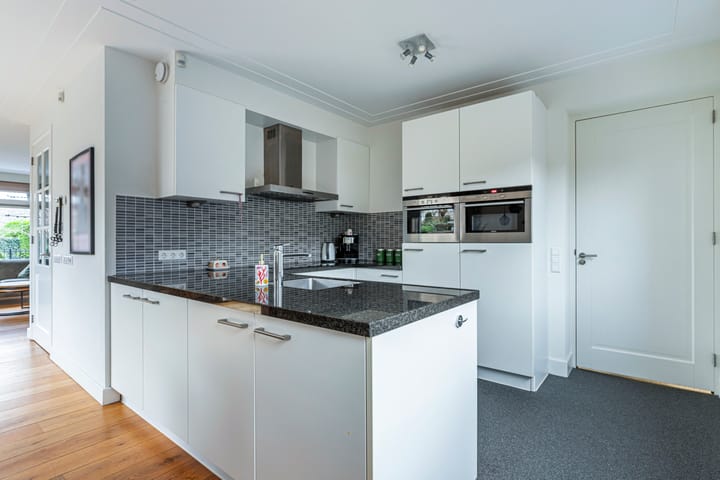 Foto 13 van Julianastraat 25-A