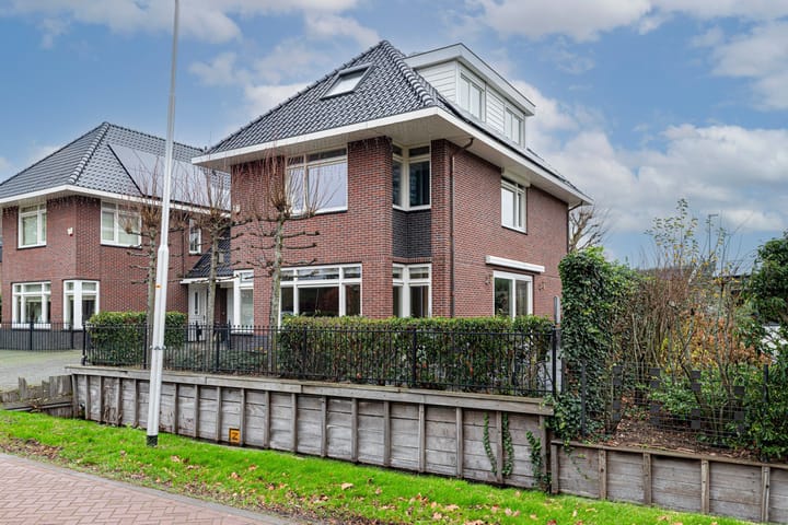 Foto 42 van Julianastraat 25-A