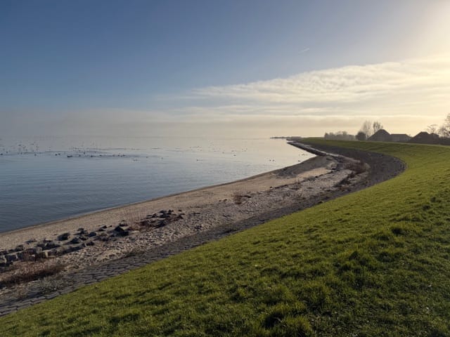 Foto 25 van IJsselmeerdijk 8