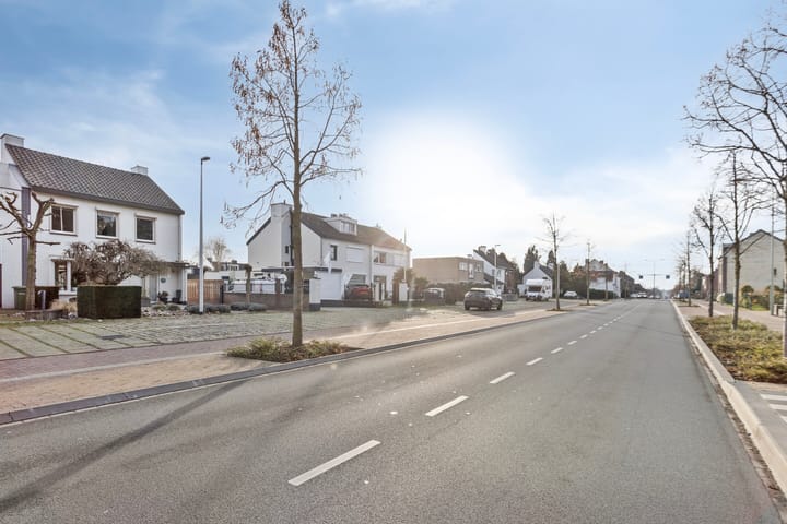 Photo 4 of Tongerseweg 215