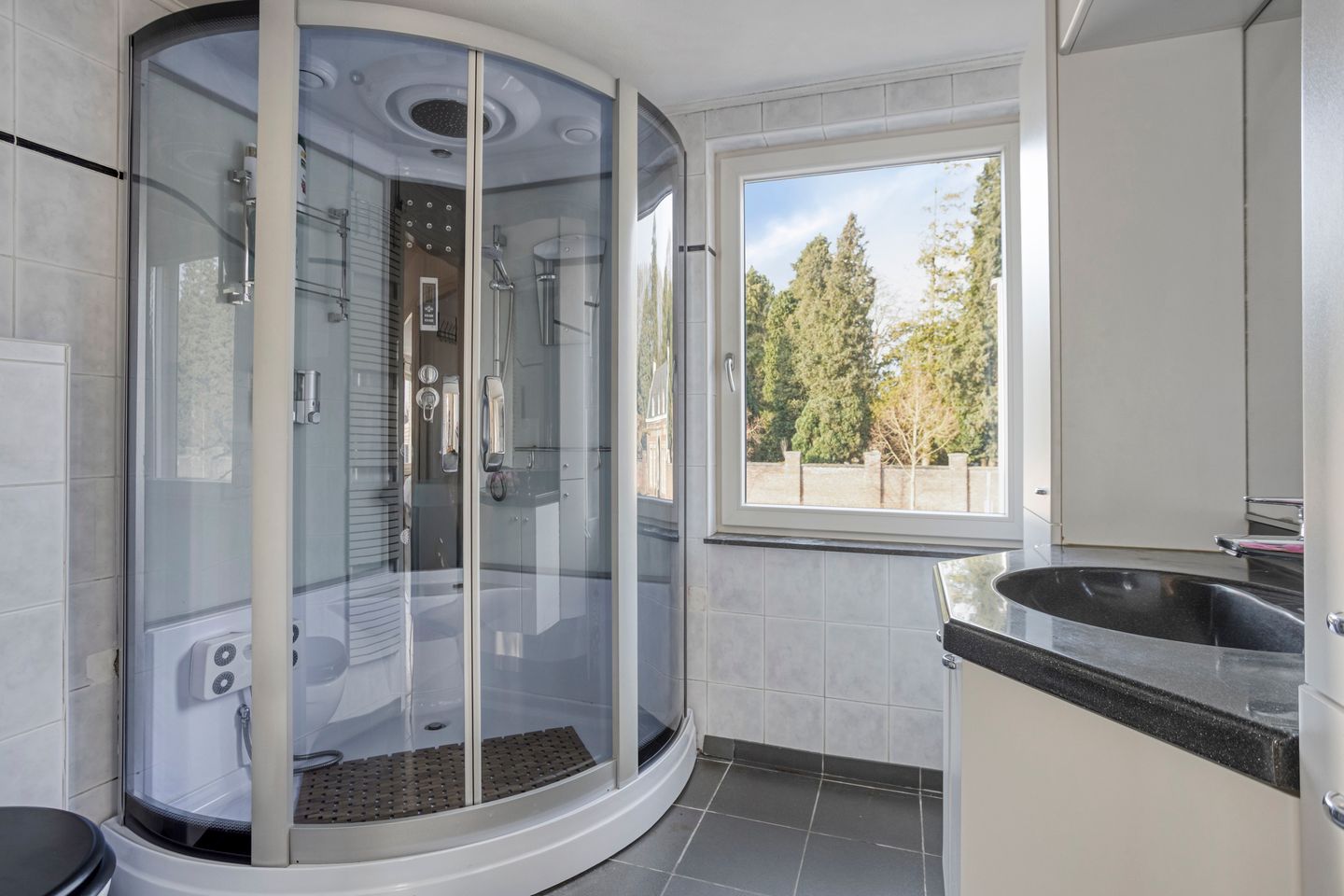 Foto 25 van Tongerseweg 215