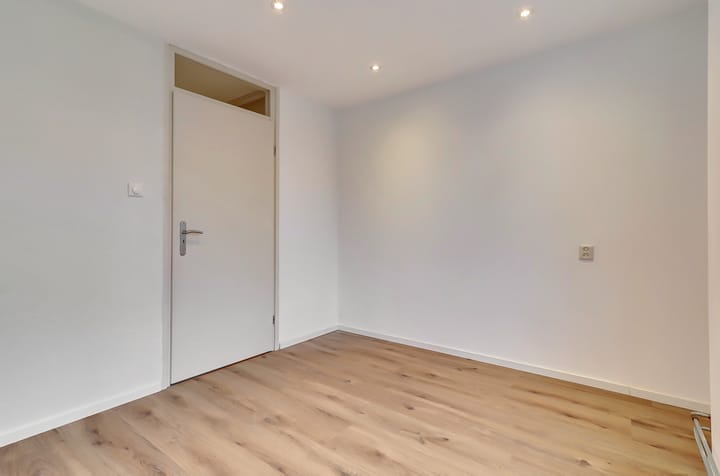 Foto 16 van Pinksterbloemstraat 8