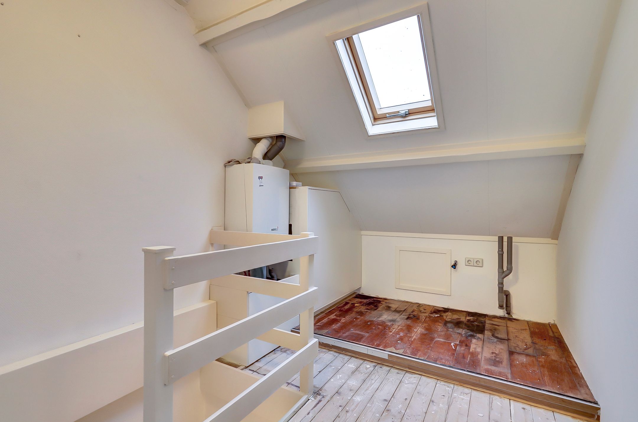 Photo 30 of Pinksterbloemstraat 8